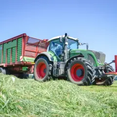 Jaki ciągnik na 100 ha: wybierz najlepszy model do swojego gospodarstwa