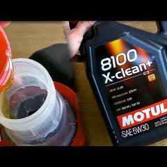 Olej Motul 5W30 opinie – czy naprawdę warto zainwestować w ten produkt?