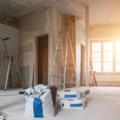 Jak skutecznie pomalować ściany w warsztacie, unikając problemów?