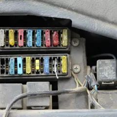 Jak podłączyć radio w ciągniku – uniknij najczęstszych błędów instalacji