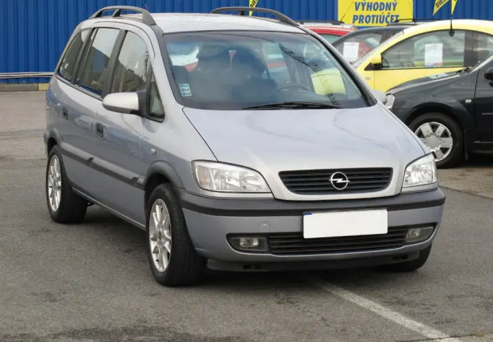 Ile pali Opel Zafira 1.8 benzyna? Sprawdź, co musisz wiedzieć