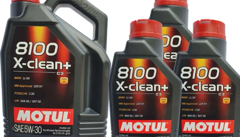 Motul 8100 X-CLEAN+ 5W-30 - najlepszy wybór dla Twojego silnika