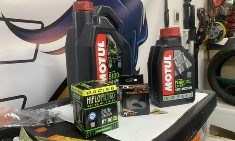 Motul 510 – najlepszy olej do silników 2-suwowych, który warto mieć